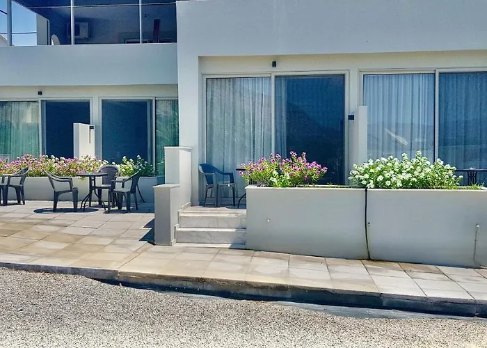 Apartmanhotel Pals Pefkos 3*