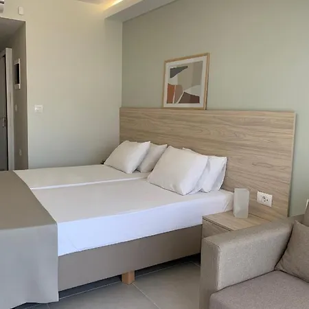 Aparthotel Pals Pefkos