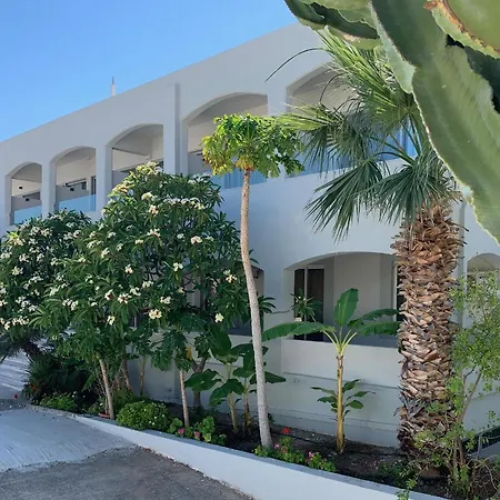 Pals Pefkos Appart hôtel 2*