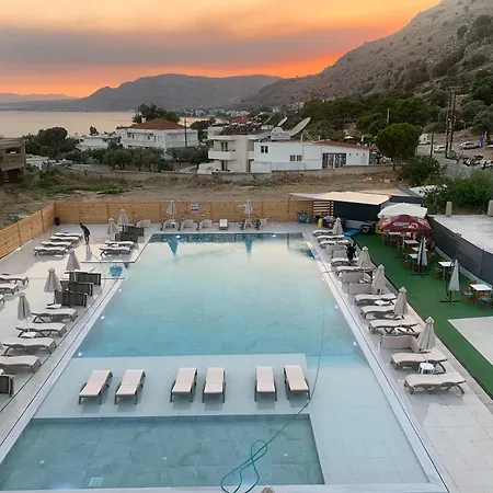 Appart hôtel Pals Pefkos