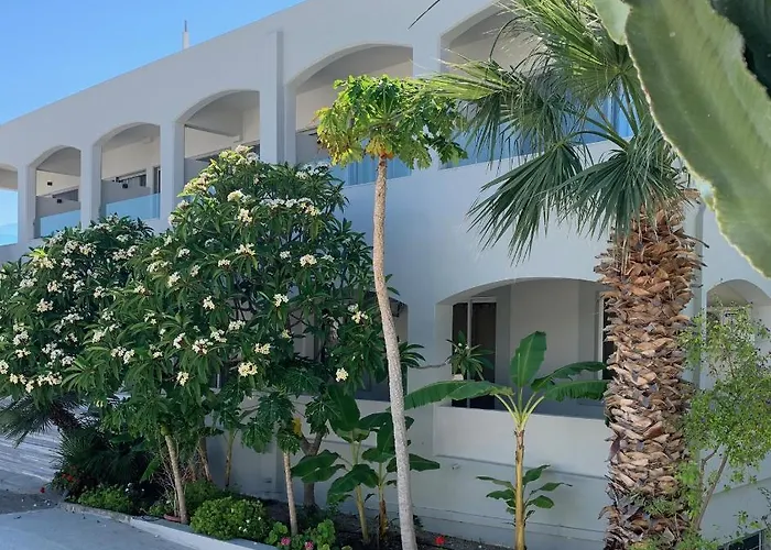 Pals Pefkos Aparthotel 3*