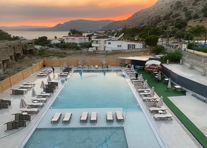 Aparthotel Pals Pefkos