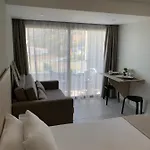 Pals Pefkos