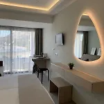 Pals Pefkos Aparthotel